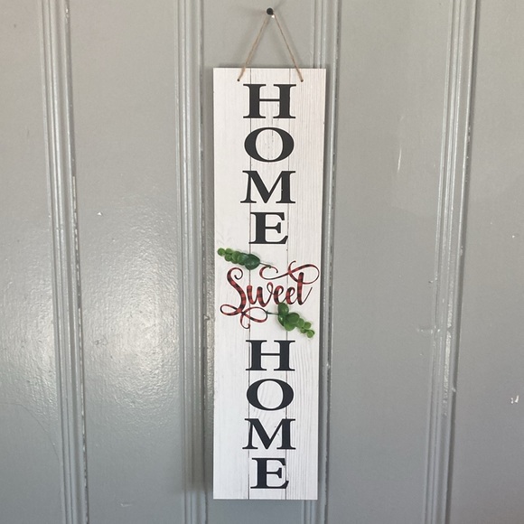 NWT Vertical HOME SWEET HOME Wooden Decoration Sign w/ Eucalyptus Accents - Picture 7 of 10